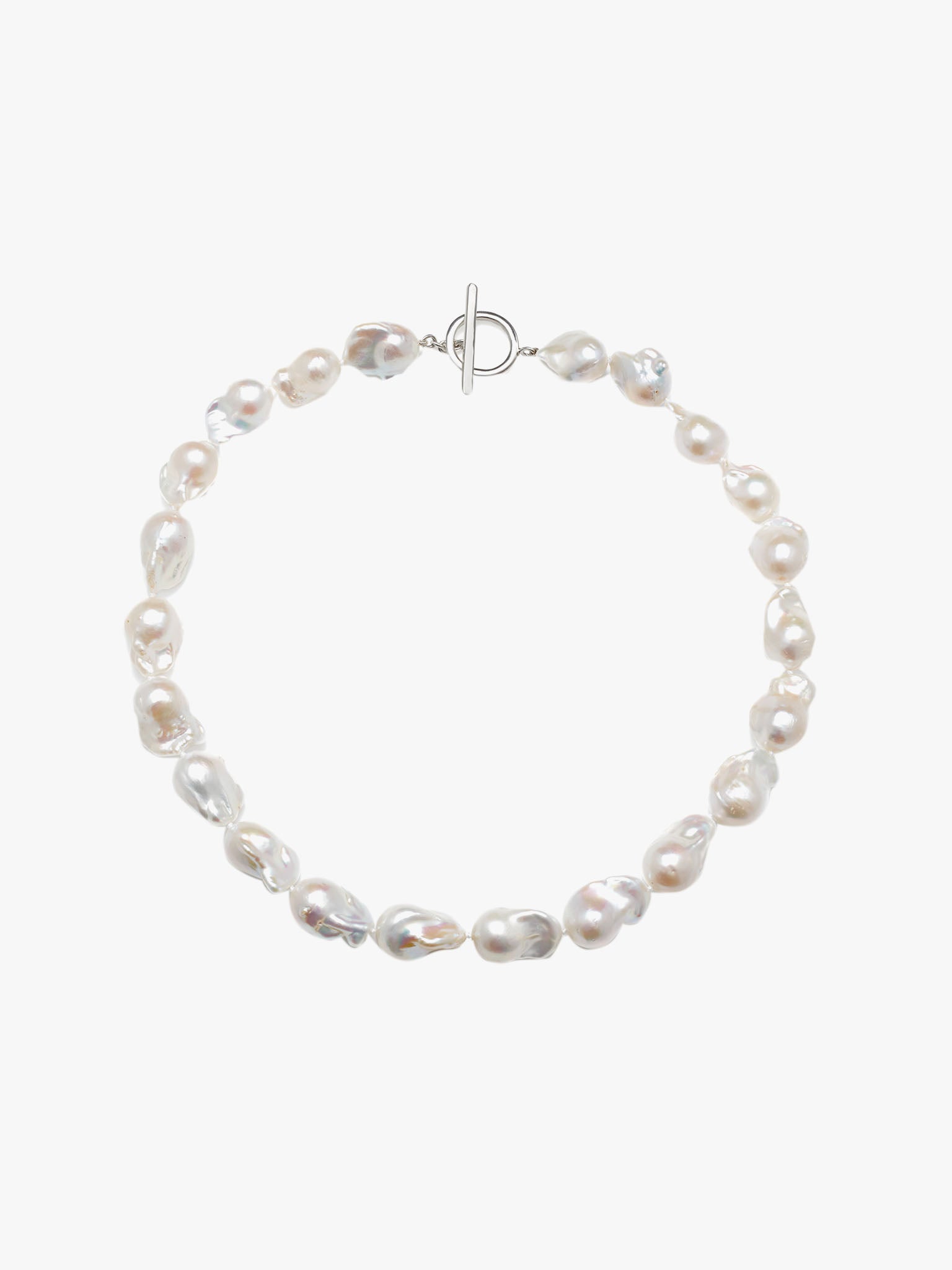 Baroque pearl necklace by AGMES | Finematter