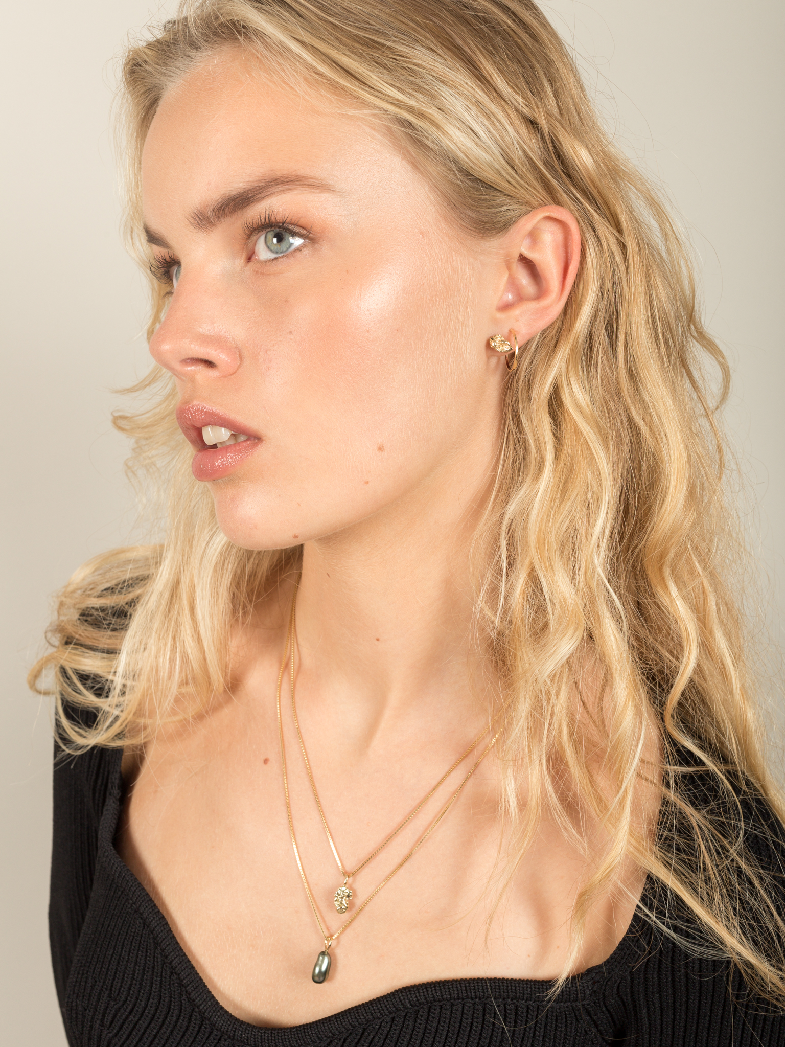 Zero waste earrings in solid gold