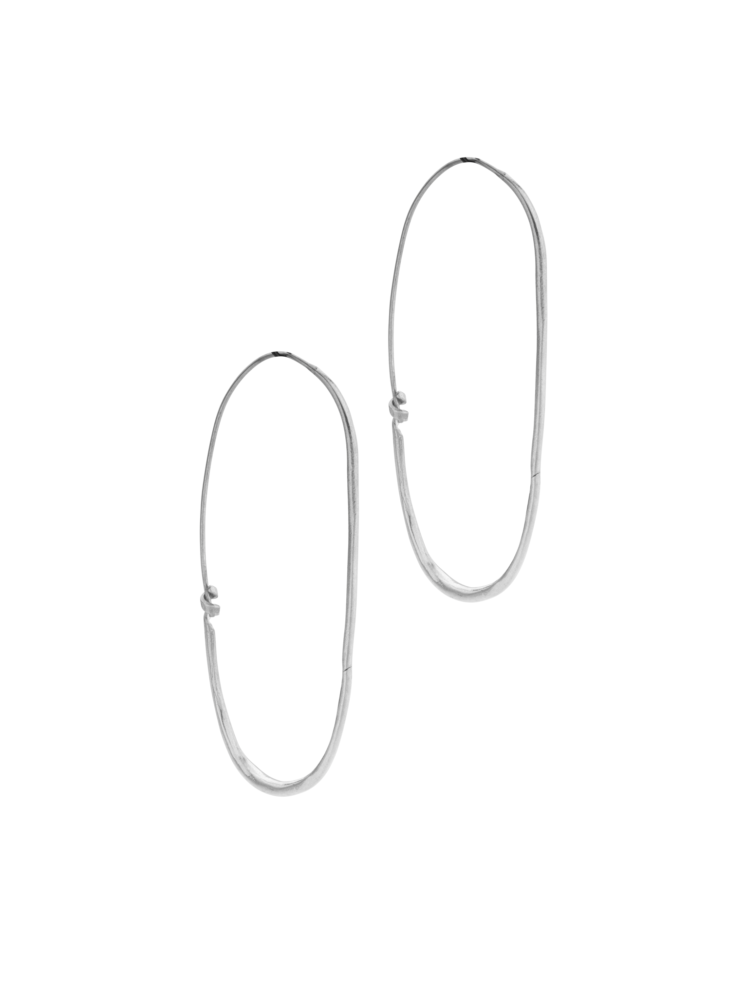 Phyrah earrings photo