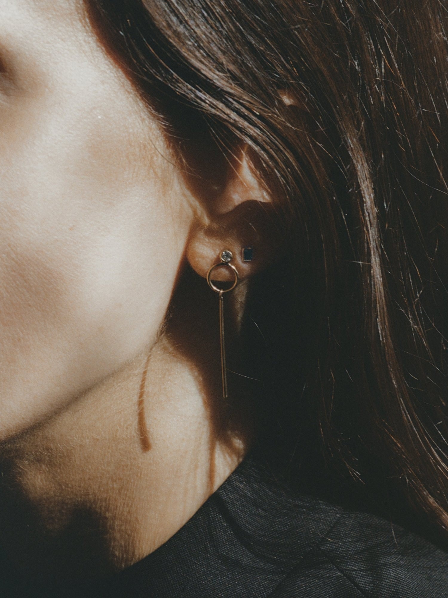 seton earring