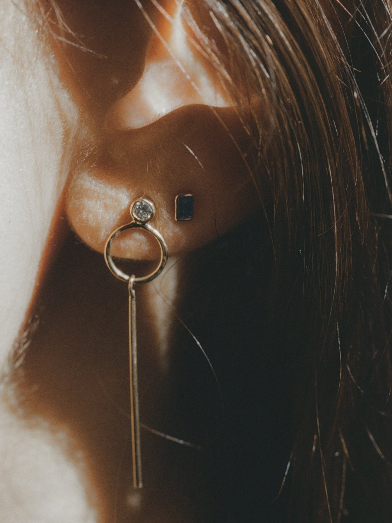 seton earring