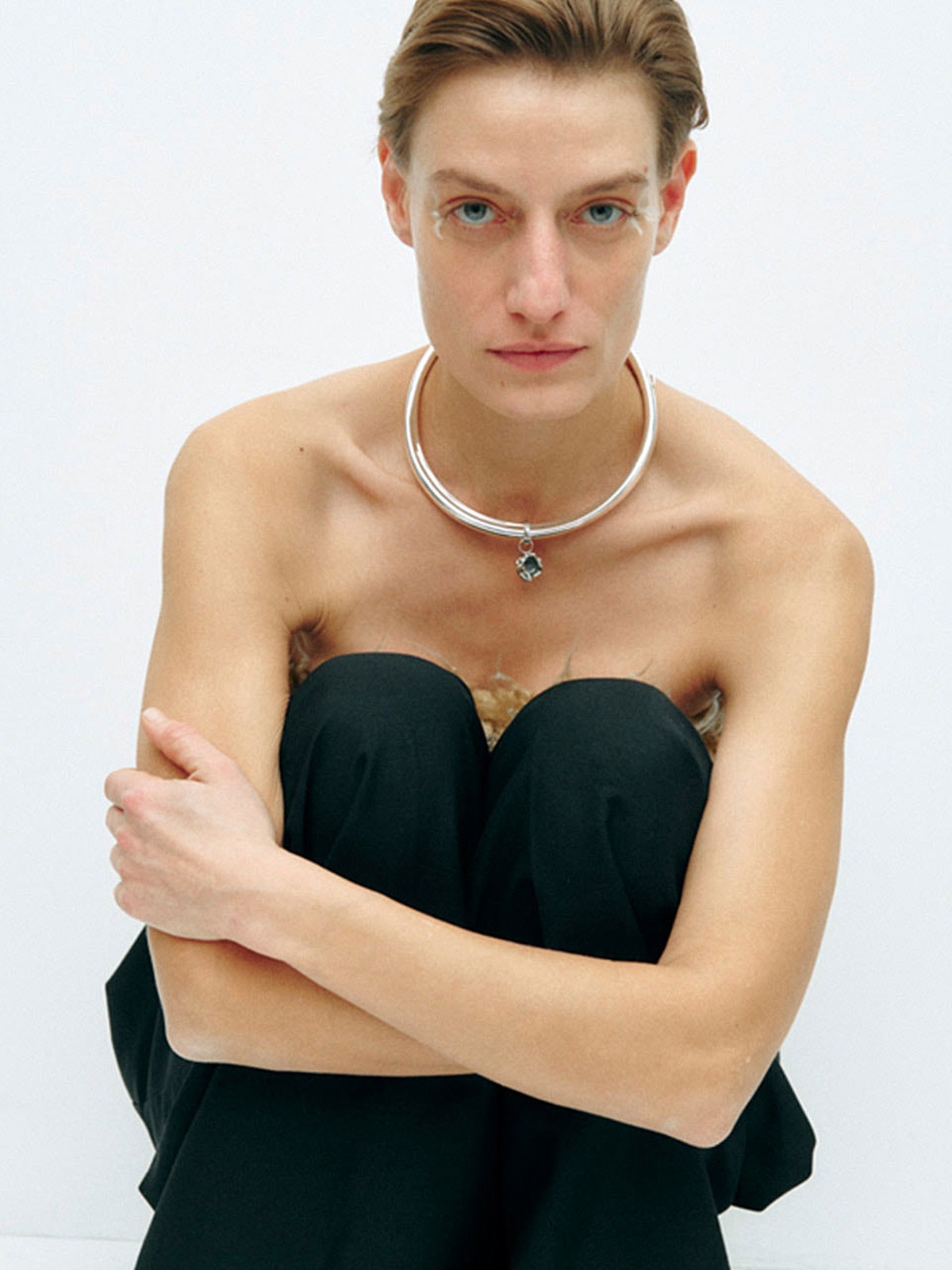 Really Really Genreless - Silver Plated Pendant Neck Collar
