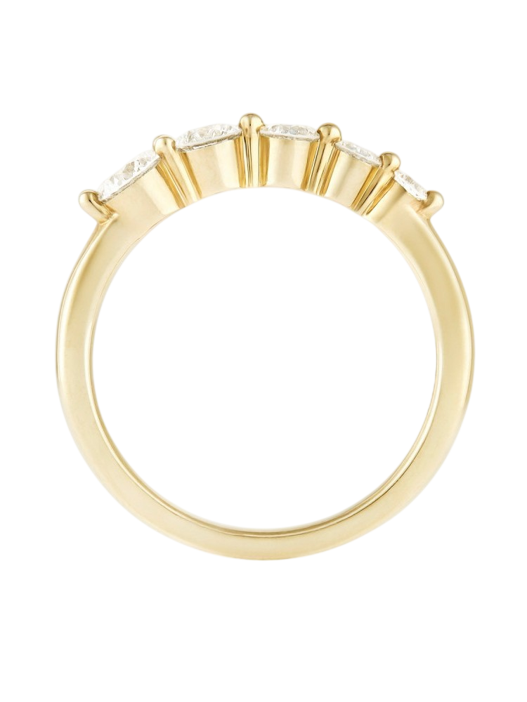 Shuga lab-grown diamond graduated ring