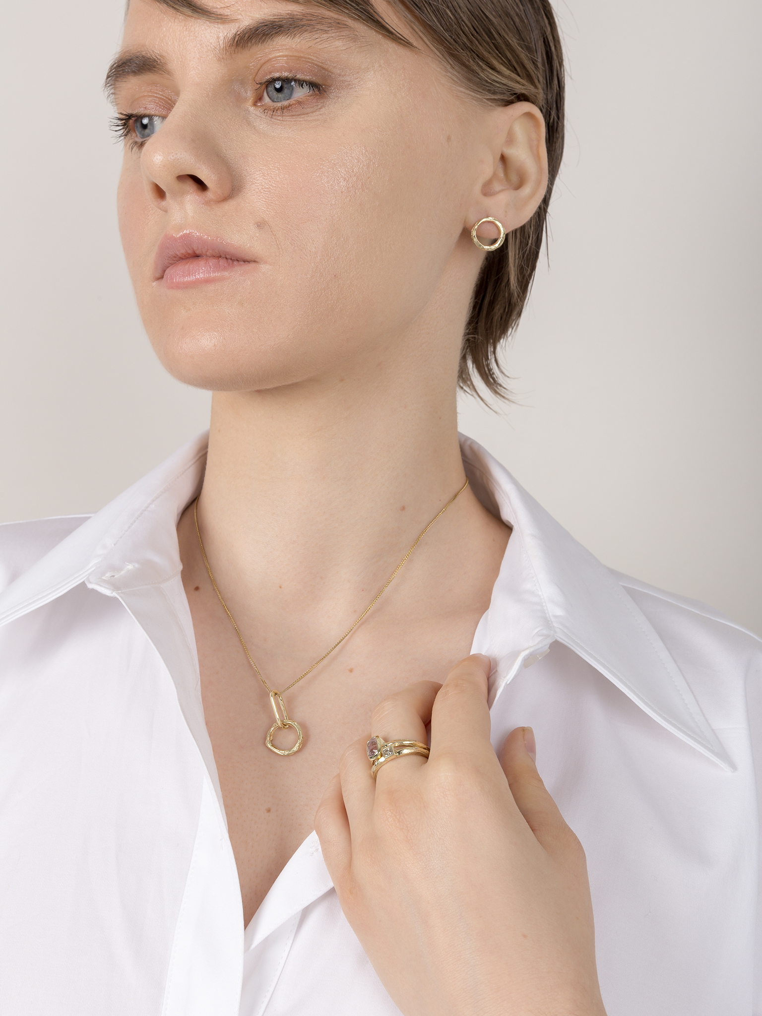 Lava the circle earring photo