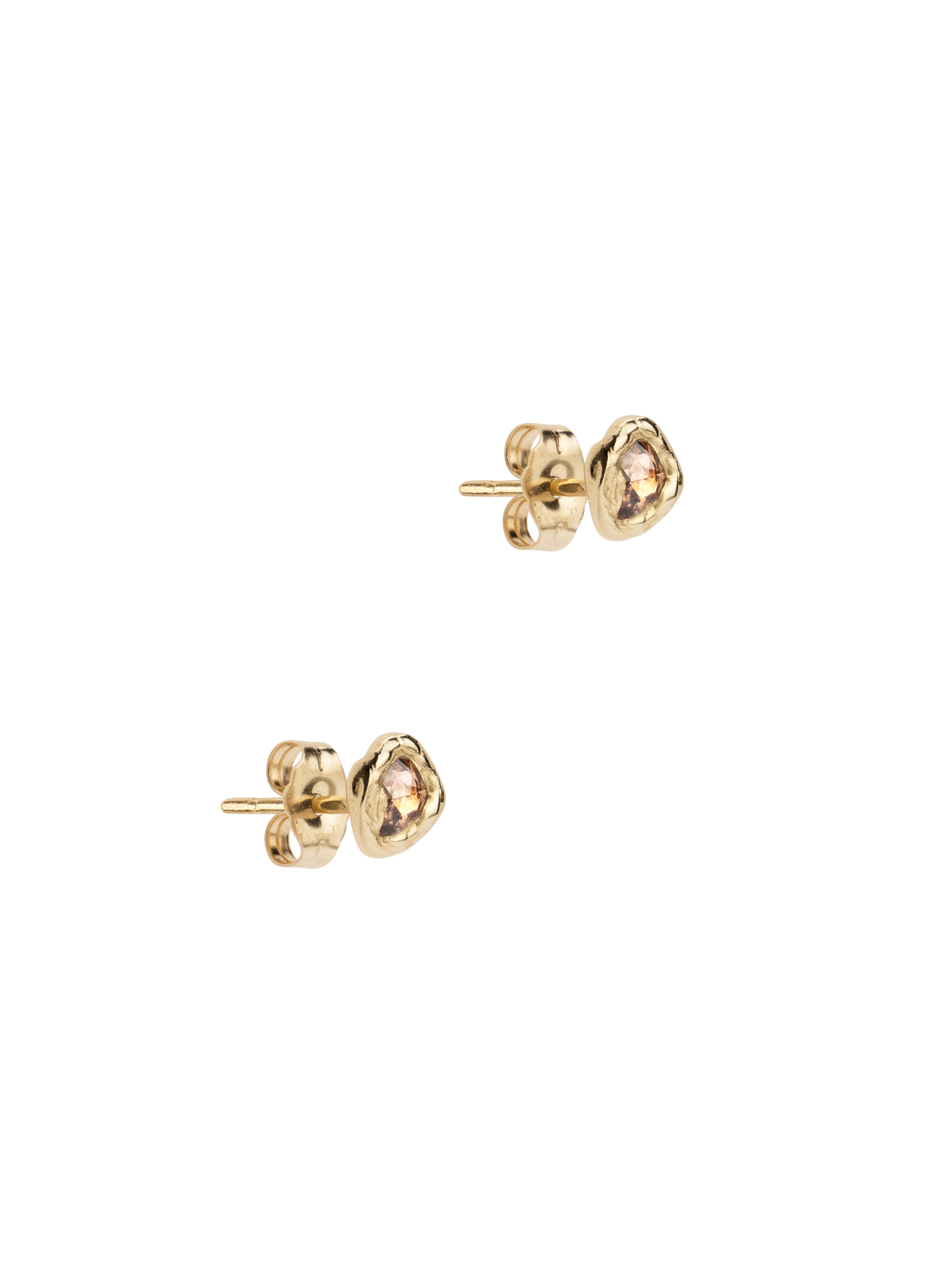 Mirage studs