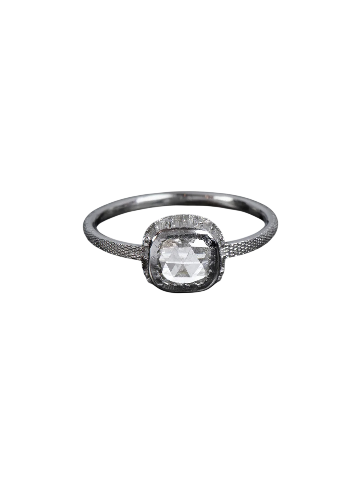 Syracuse ring cushion rosecut diamond 0.30ct platinum