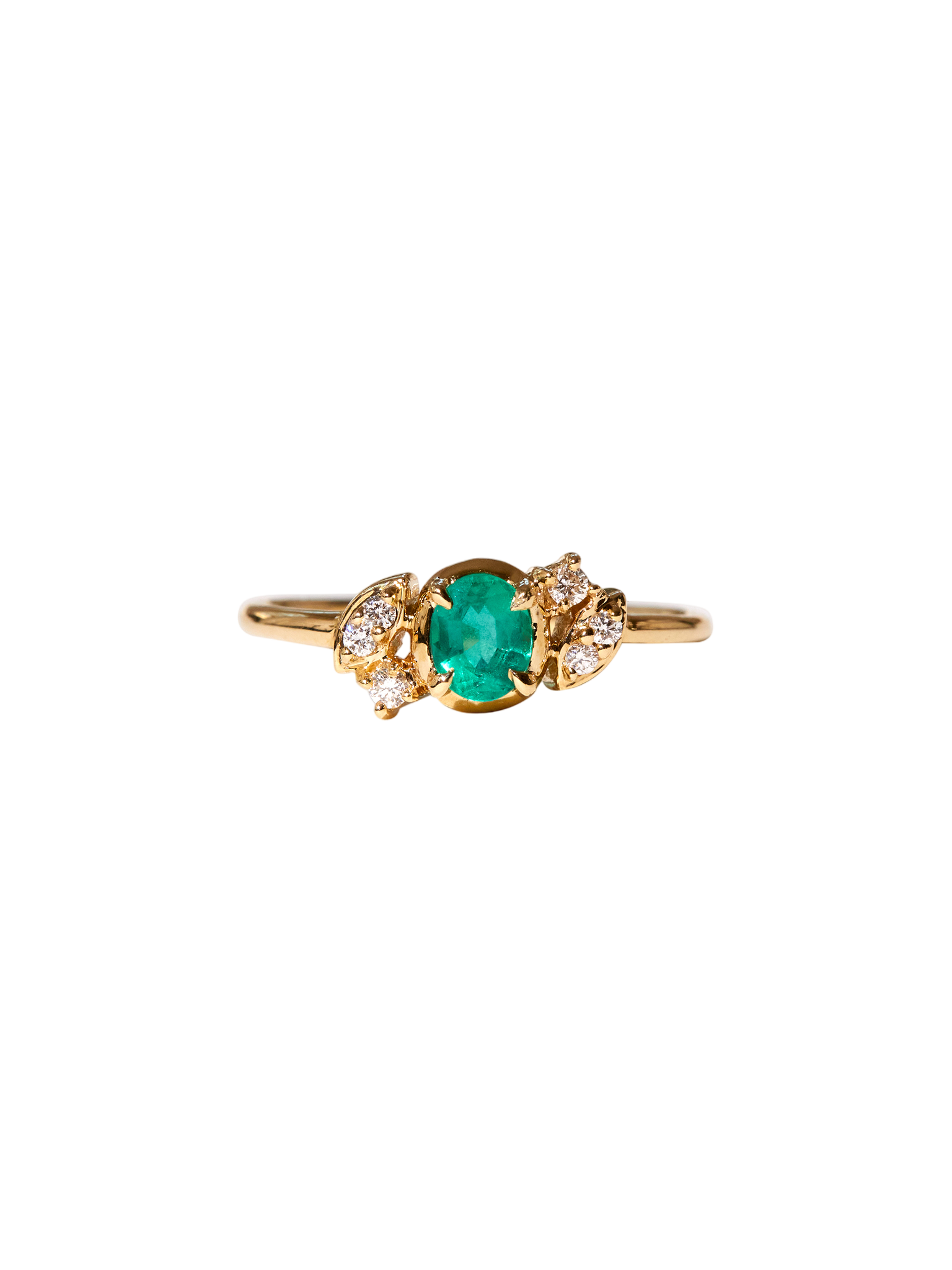 Nova emerald and diamond cluster ring