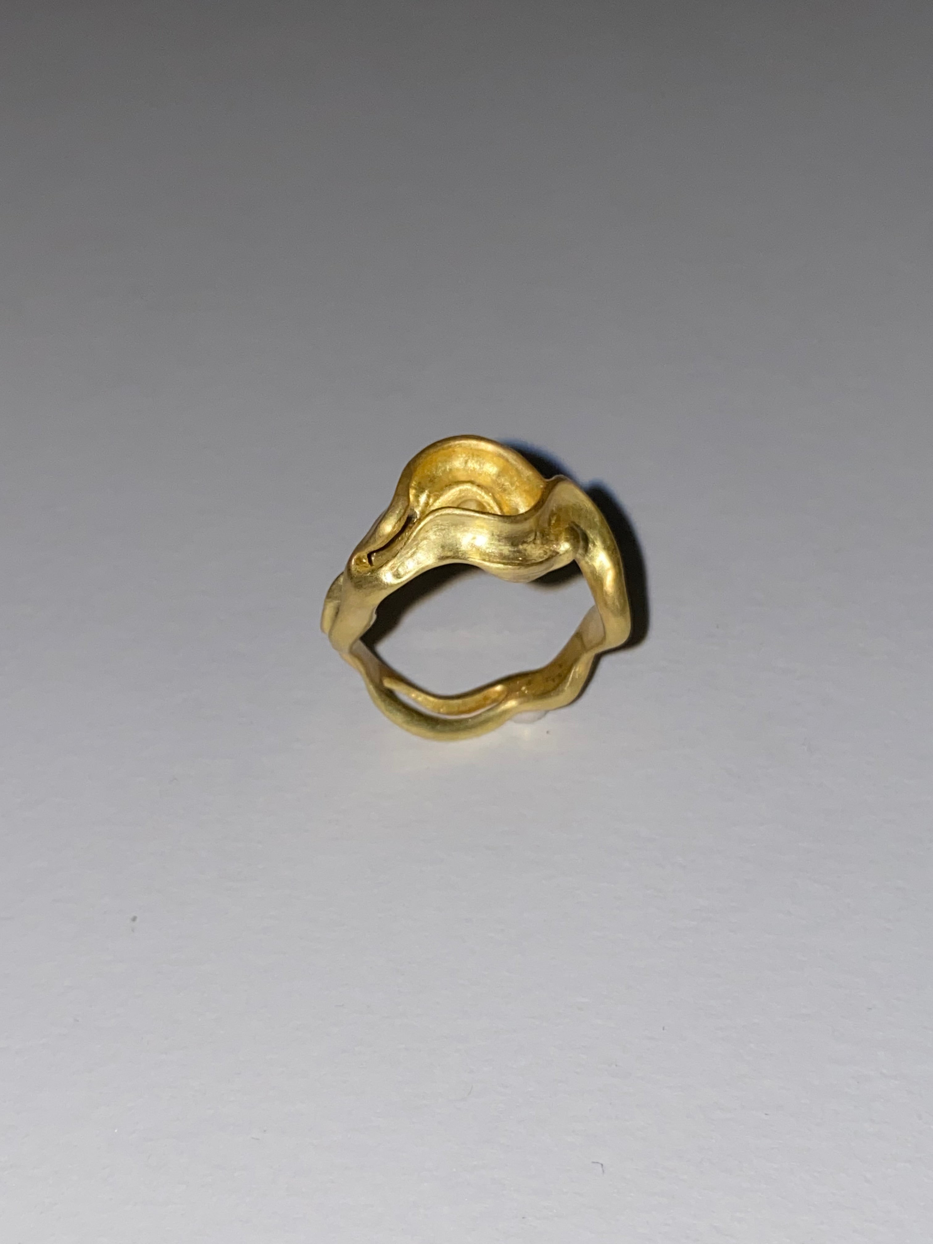 Iris Ring