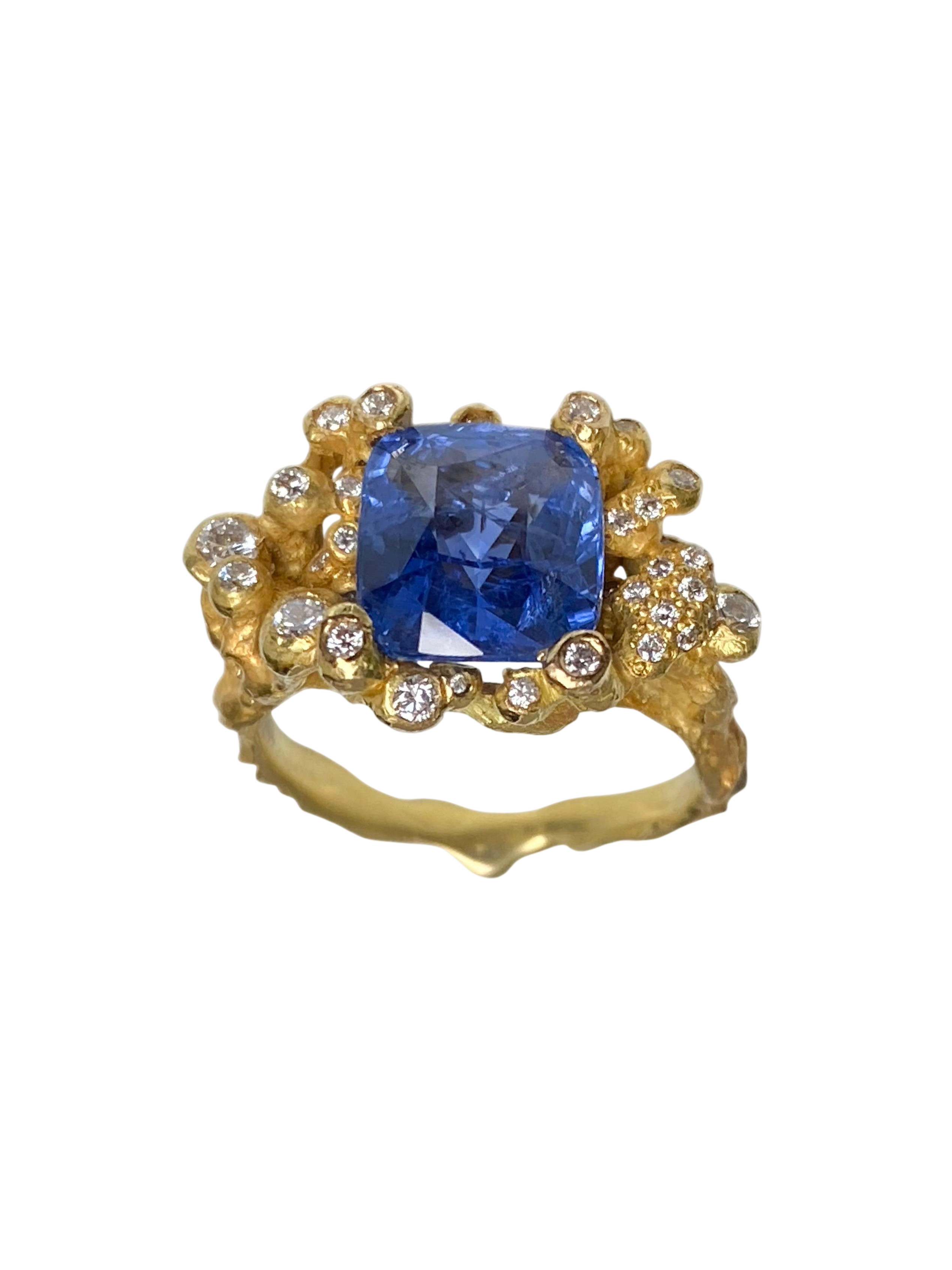 Coral Sea Ring — Sapphire And Diamonds photo