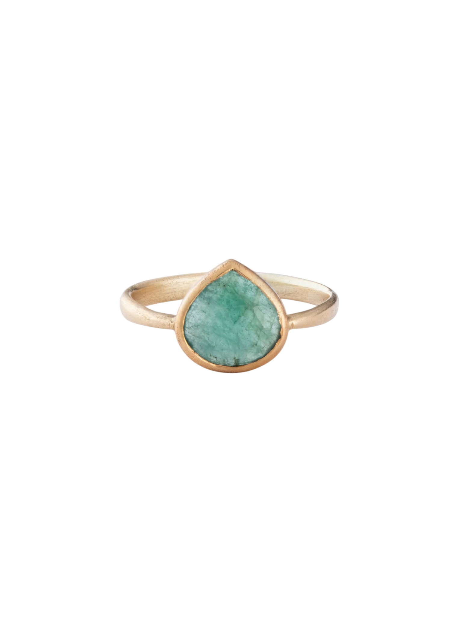 Emerald protection ring photo