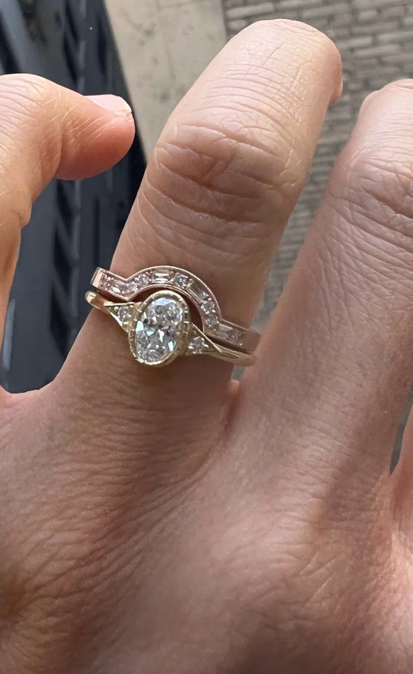 Diamond Oval Deco Ring
