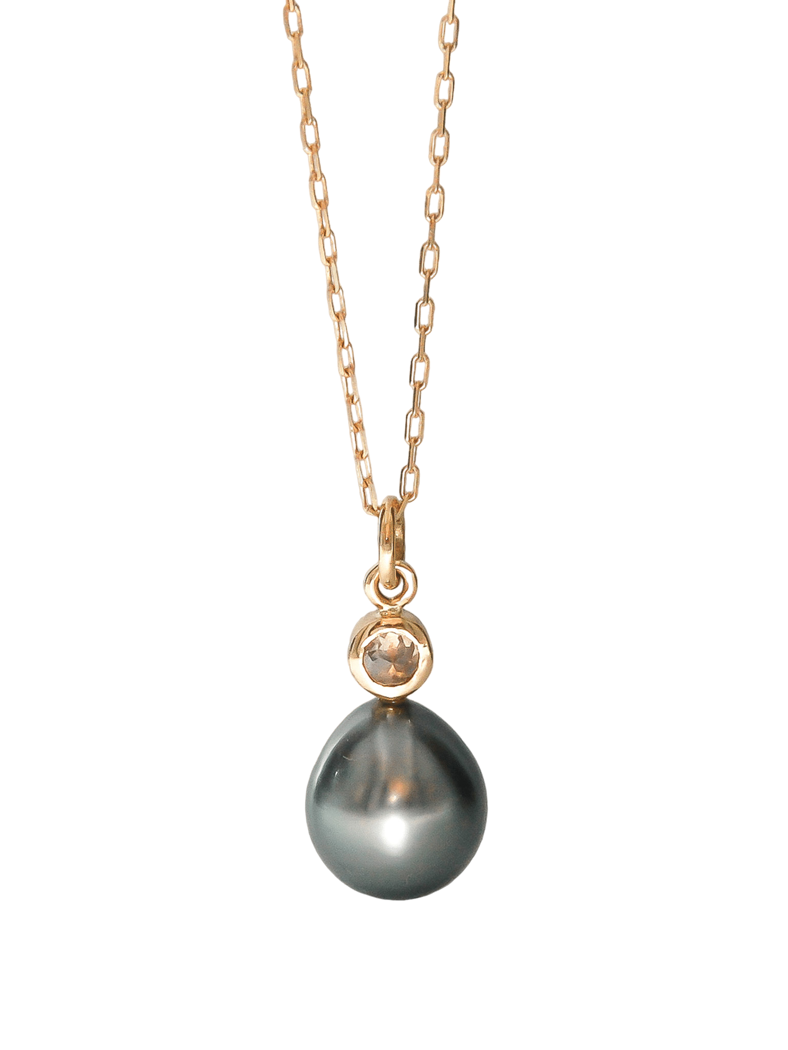 Tahitian pearl pendant with rosecut diamond
