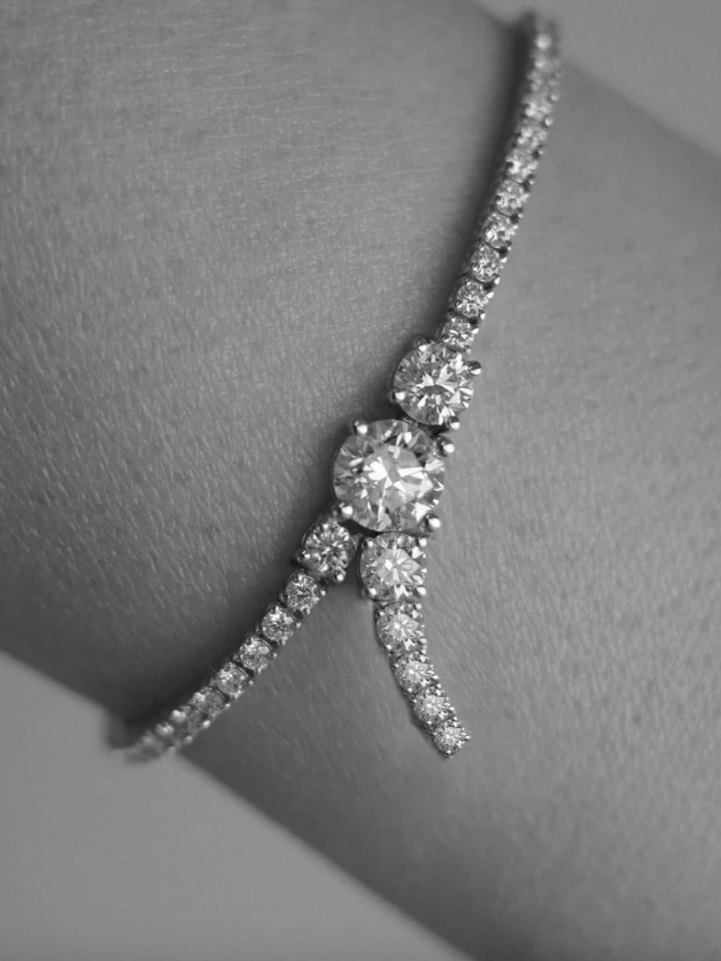 Diamond Serif Bracelet