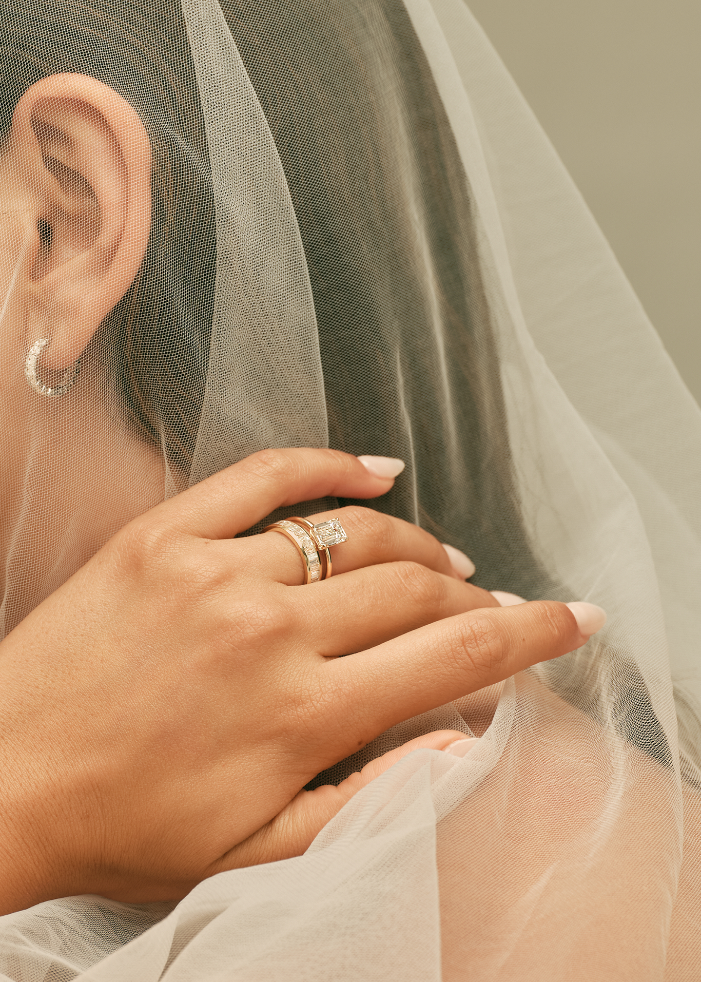 Bobbi eternity baguette ring