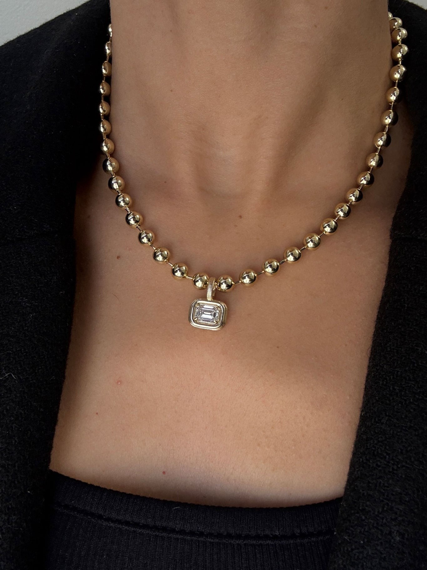Margot Pendant Emerald Cut Diamond Necklace