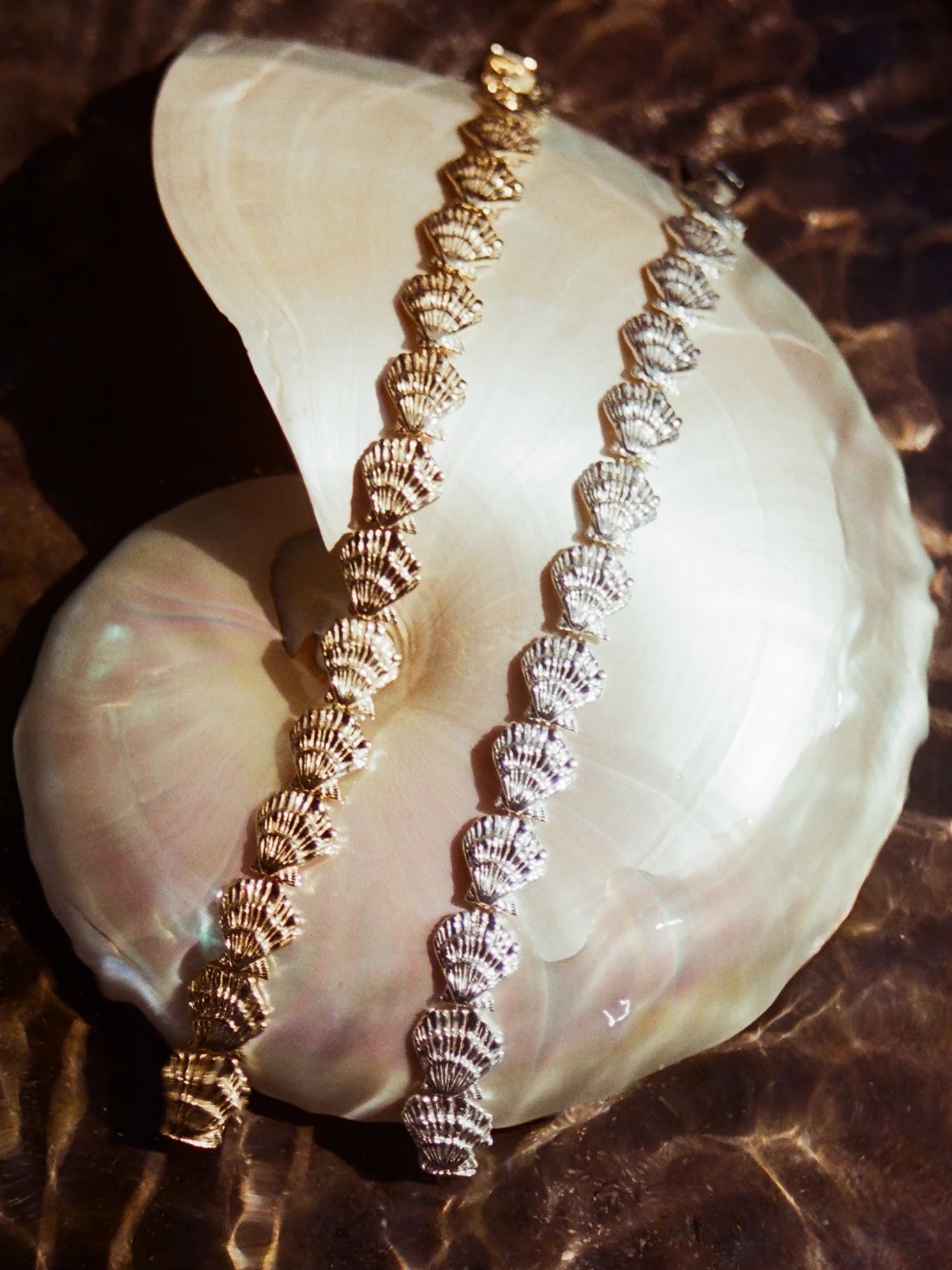 Eternity Shell Bracelet Silver