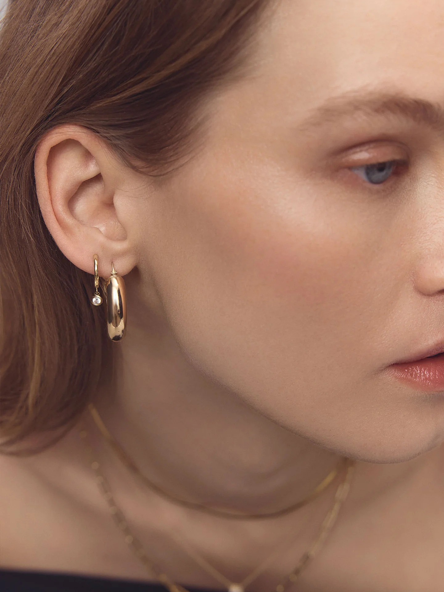 Kara Huggie Earrings Diamond
