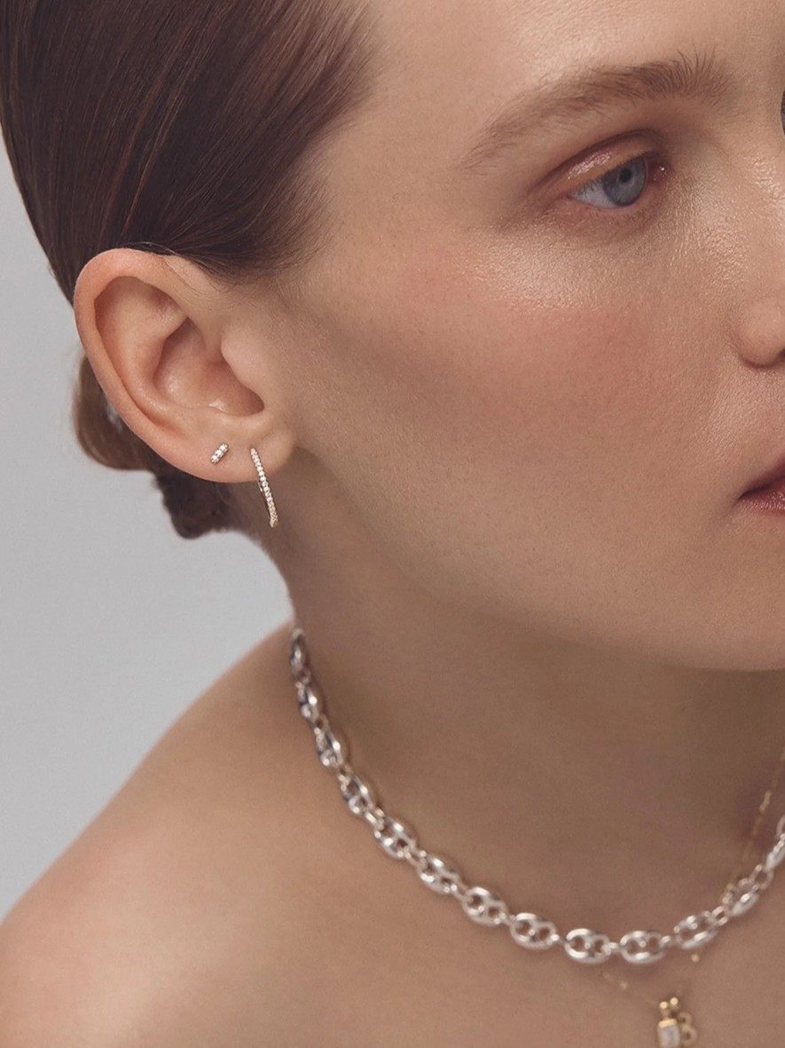 Penelope Bar Stud Earrings Diamond