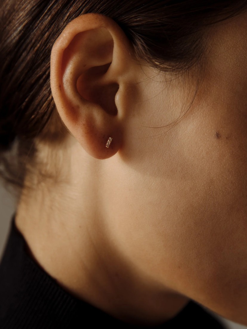 Penelope Bar Stud Earrings Diamond