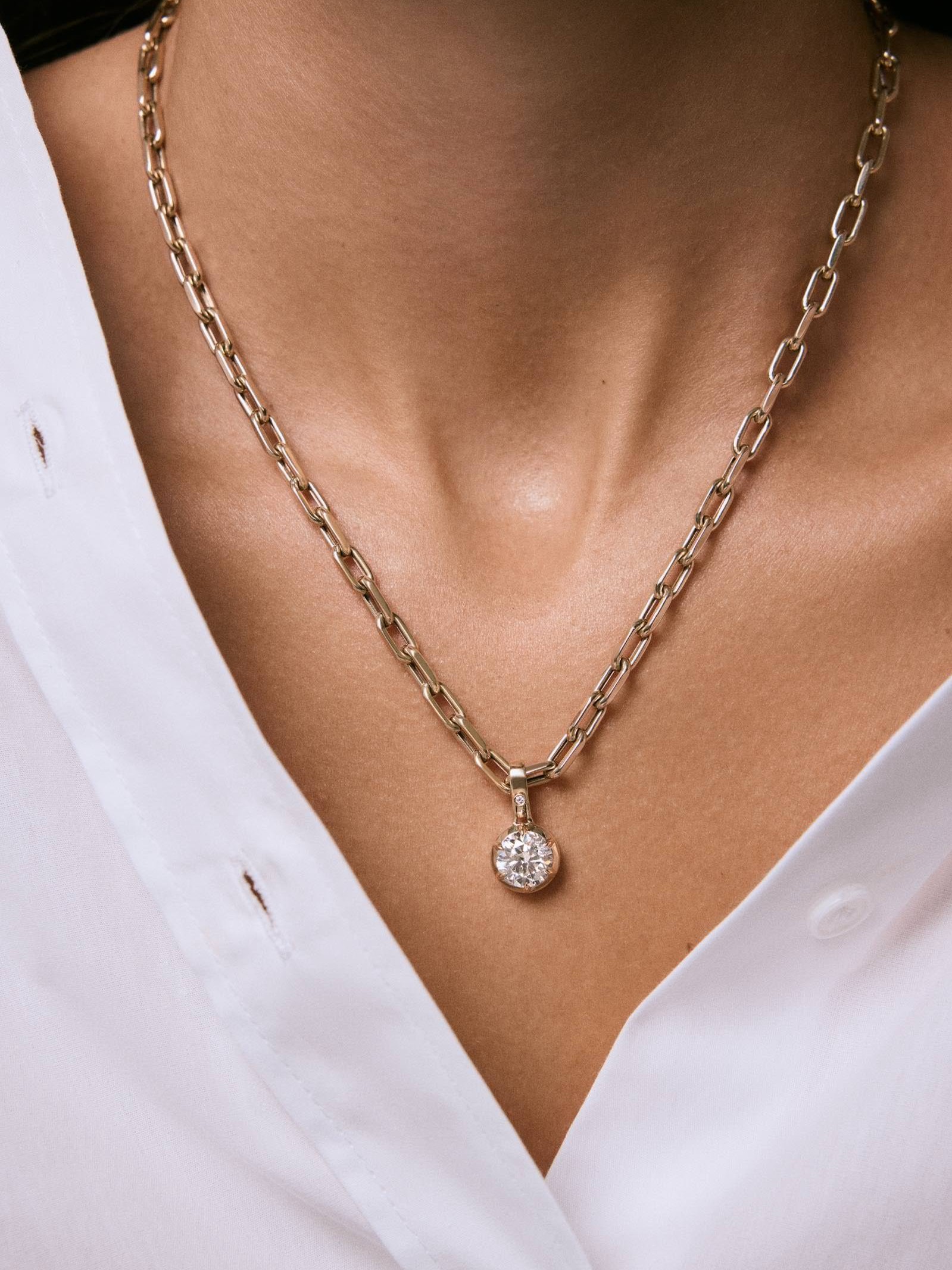 Madeleine 2.5ct Diamond Round Pendant