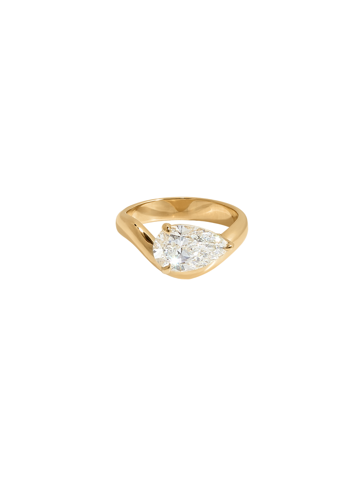Solei pear ring diamond