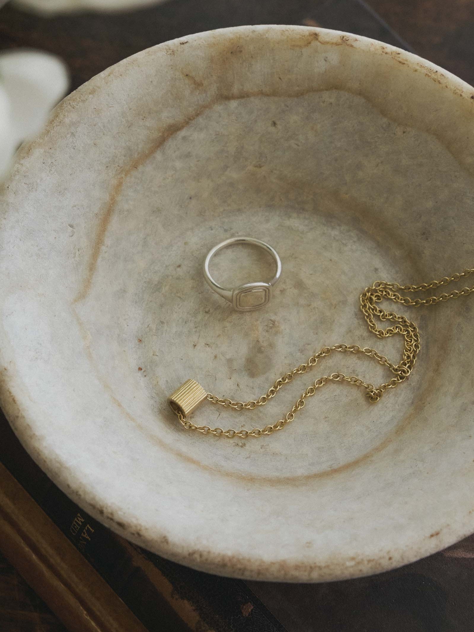 The Estate Signet Ring Silver