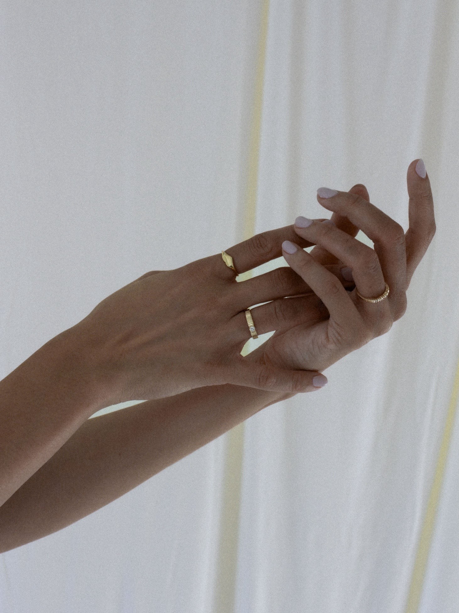 Petite Classic Solis Ribbed Ring Diamond