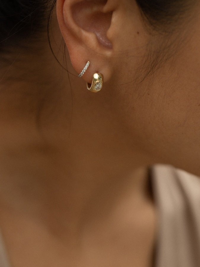Pavé Huggie Earrings Diamond