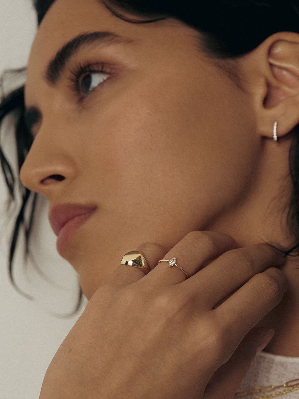 Pavé Huggie Earrings Diamond