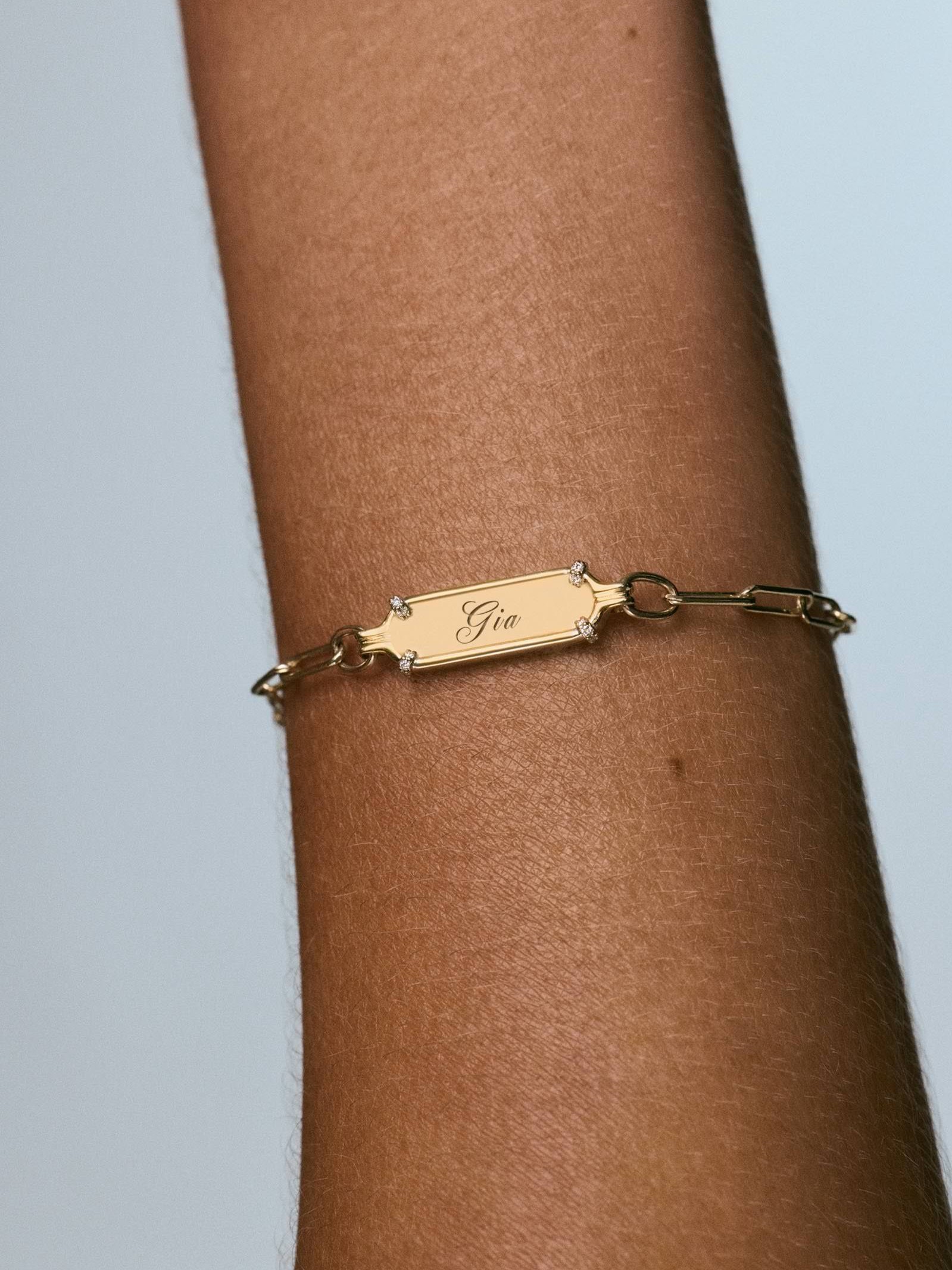 Harlow Oval Pavé ID Bracelet