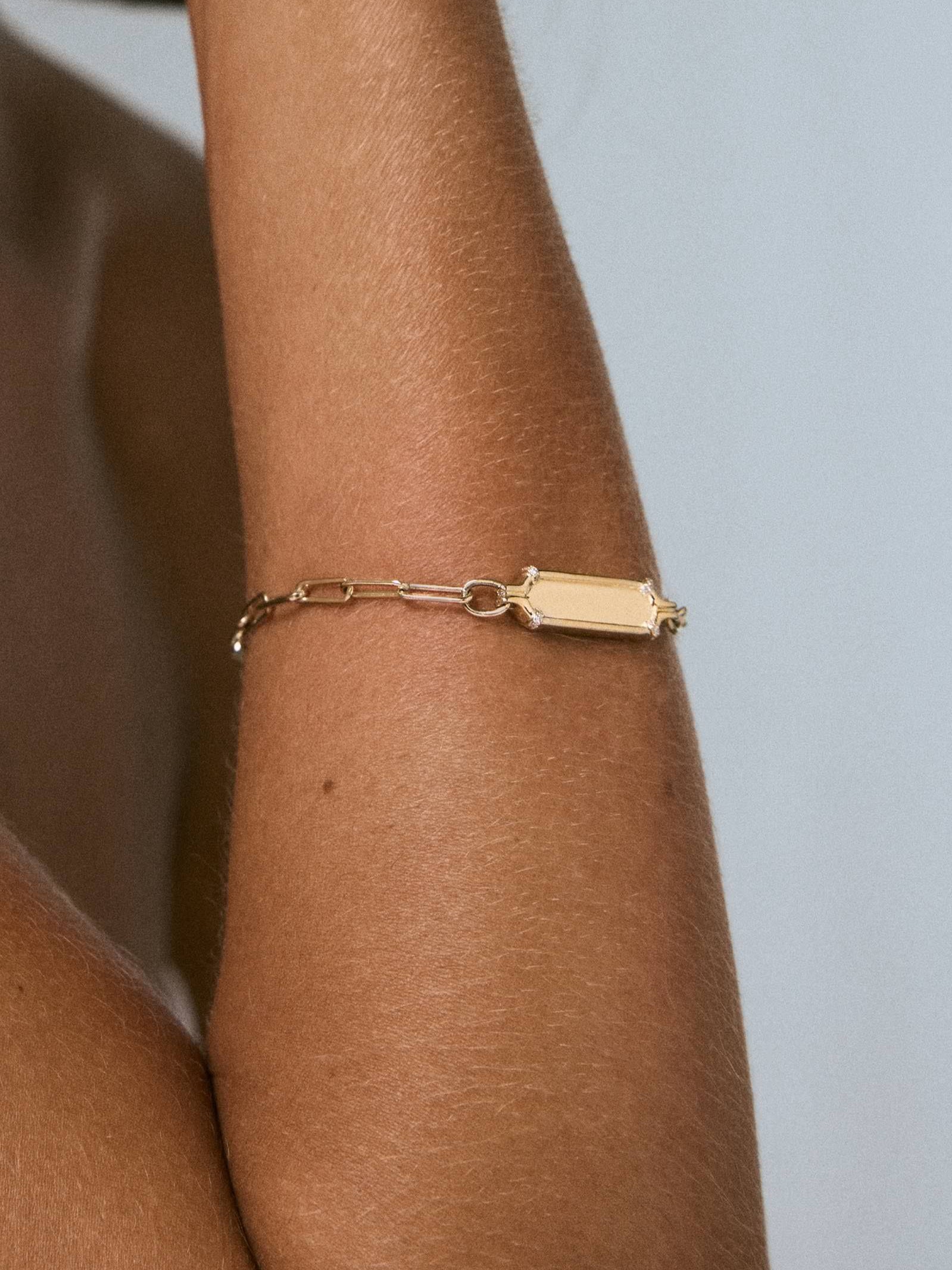 Harlow Oval Pavé ID Bracelet