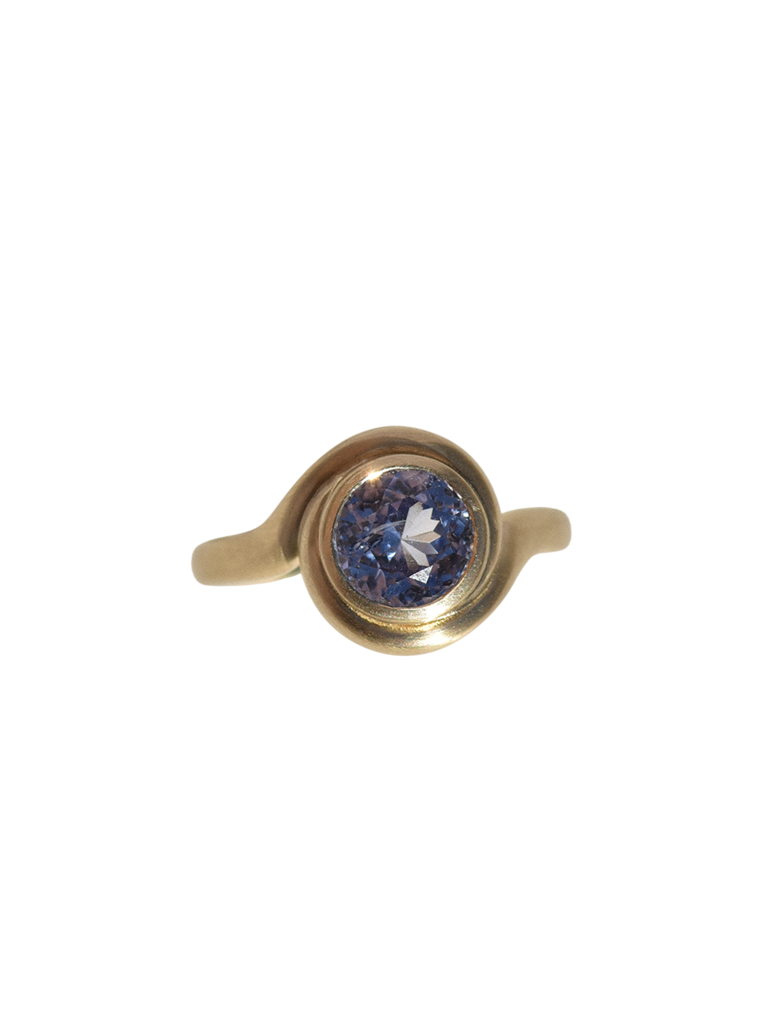 Infinite ring with 1.89 ct australian sapphire