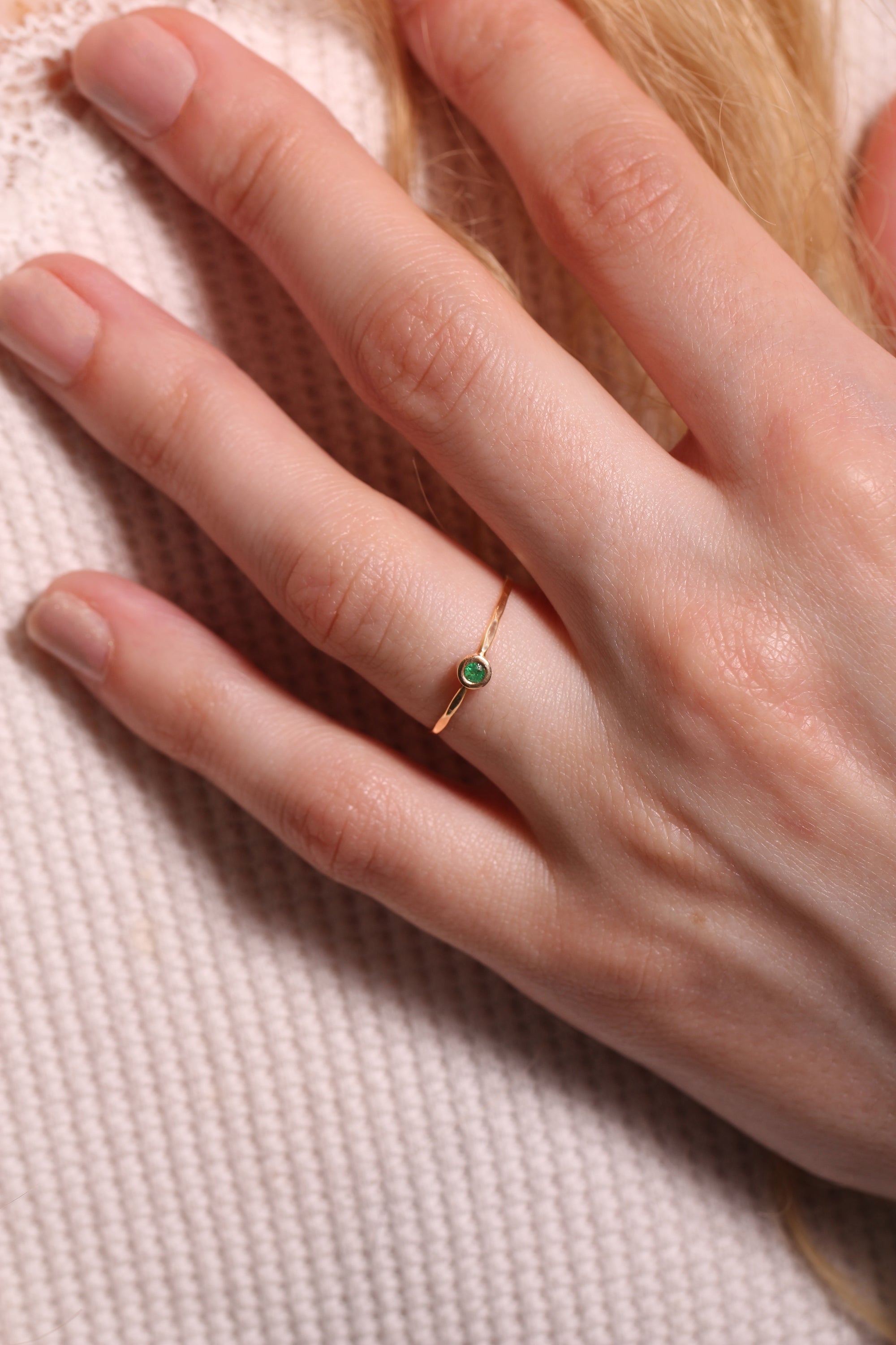 Solo Emerald Ring
