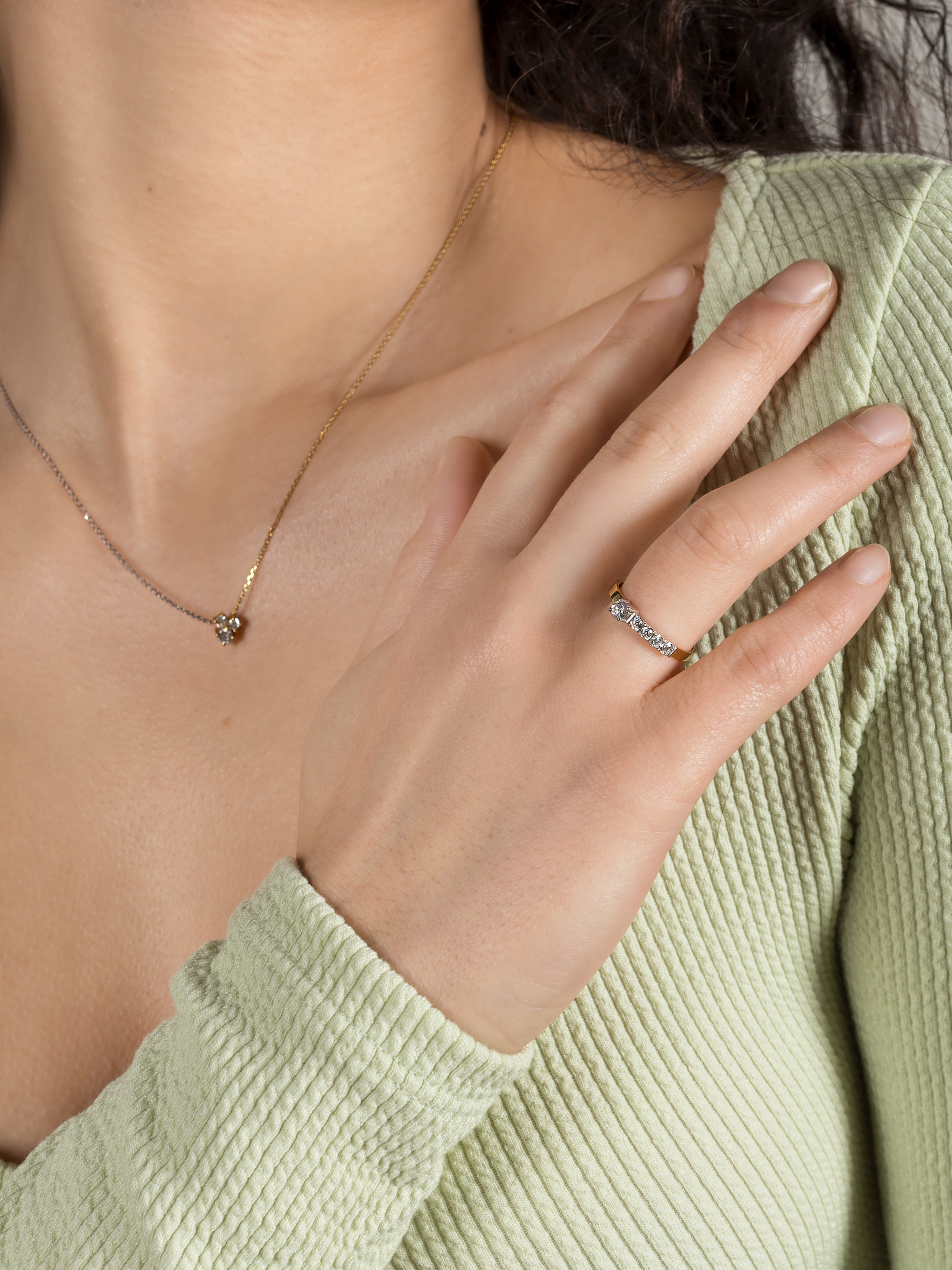 Dyad necklace