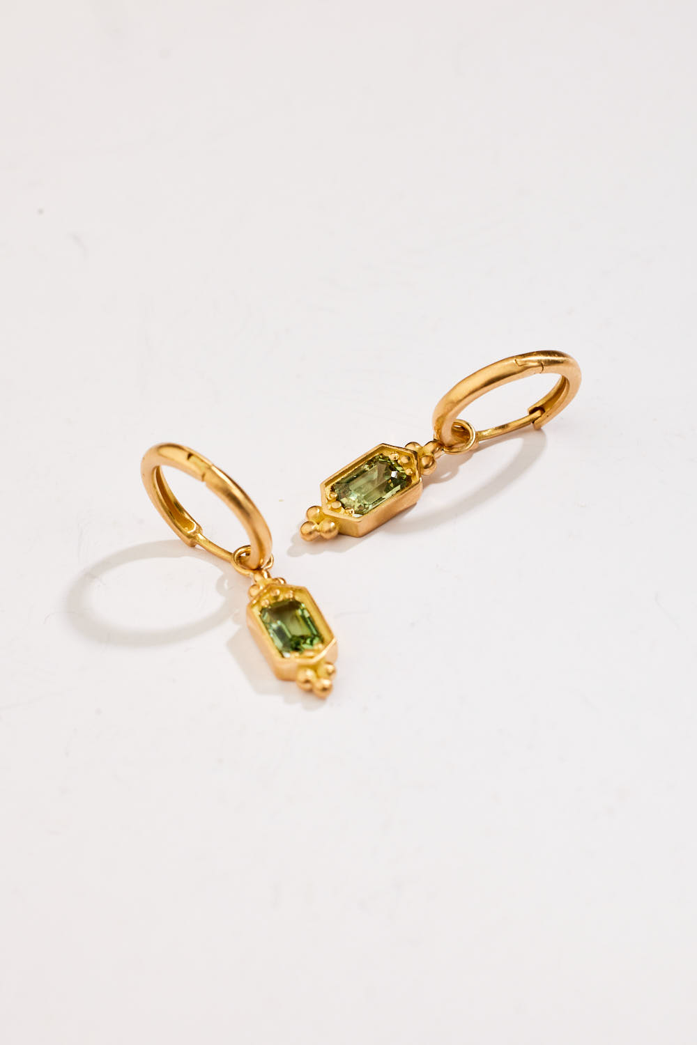Pithos earrings