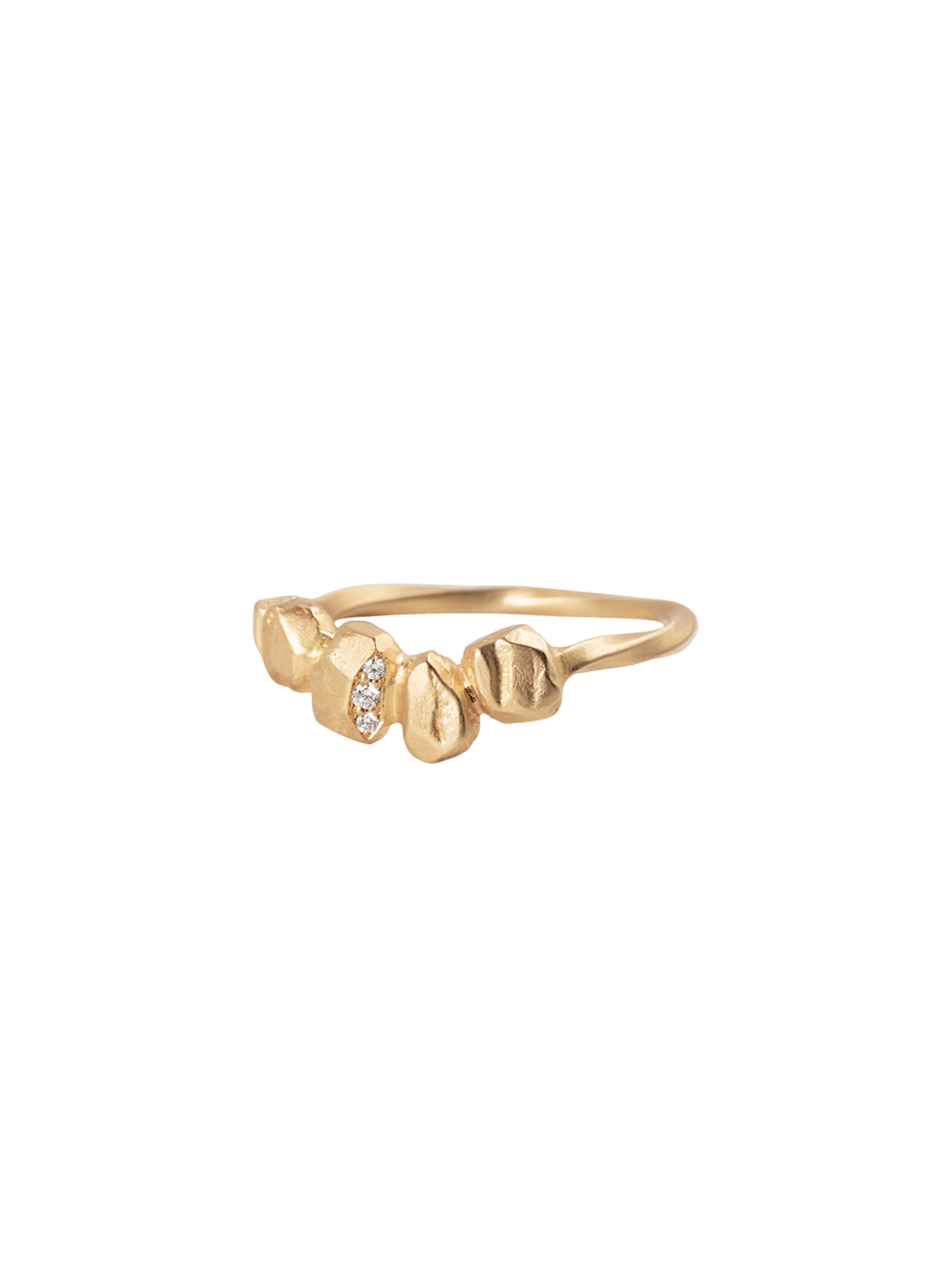 Medium gold nugget diamond ring