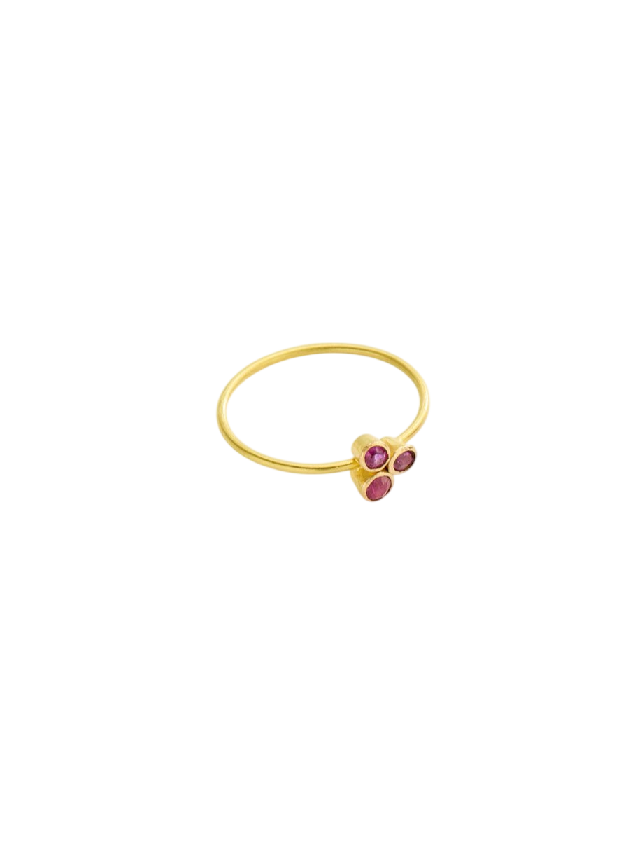 18kt Gold PSTM Myanmar Three Stone Ruby Cup Ring