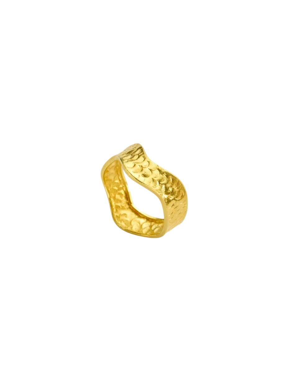 18kt Gold PSTM Myanmar Wave Ring