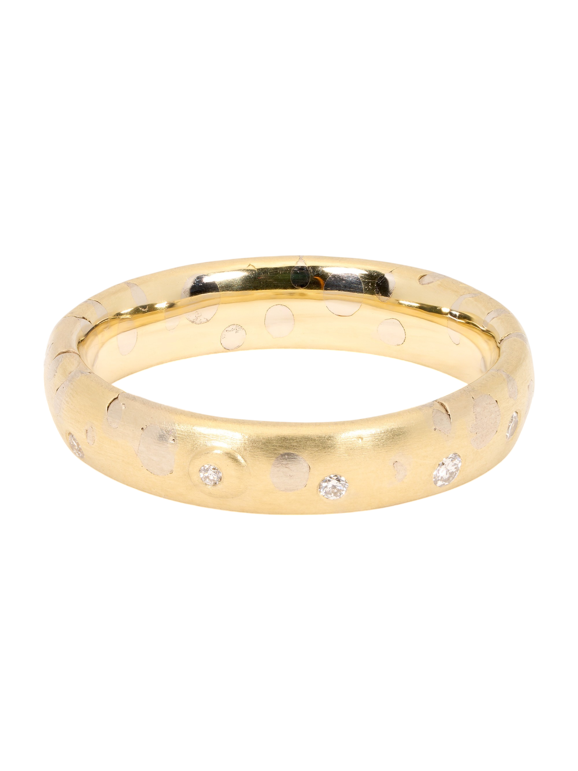 White Grain Ring with Diamonds