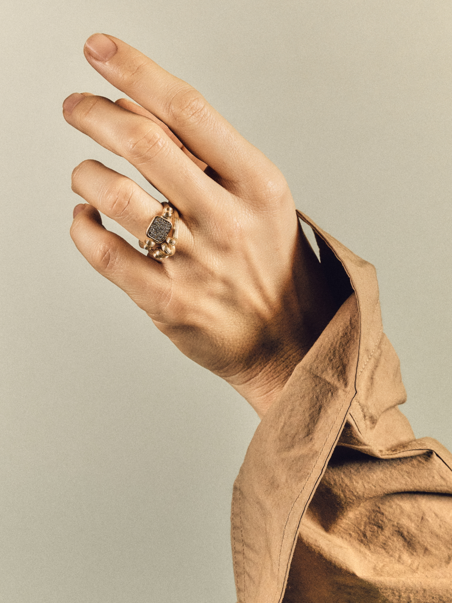 Swirl ring