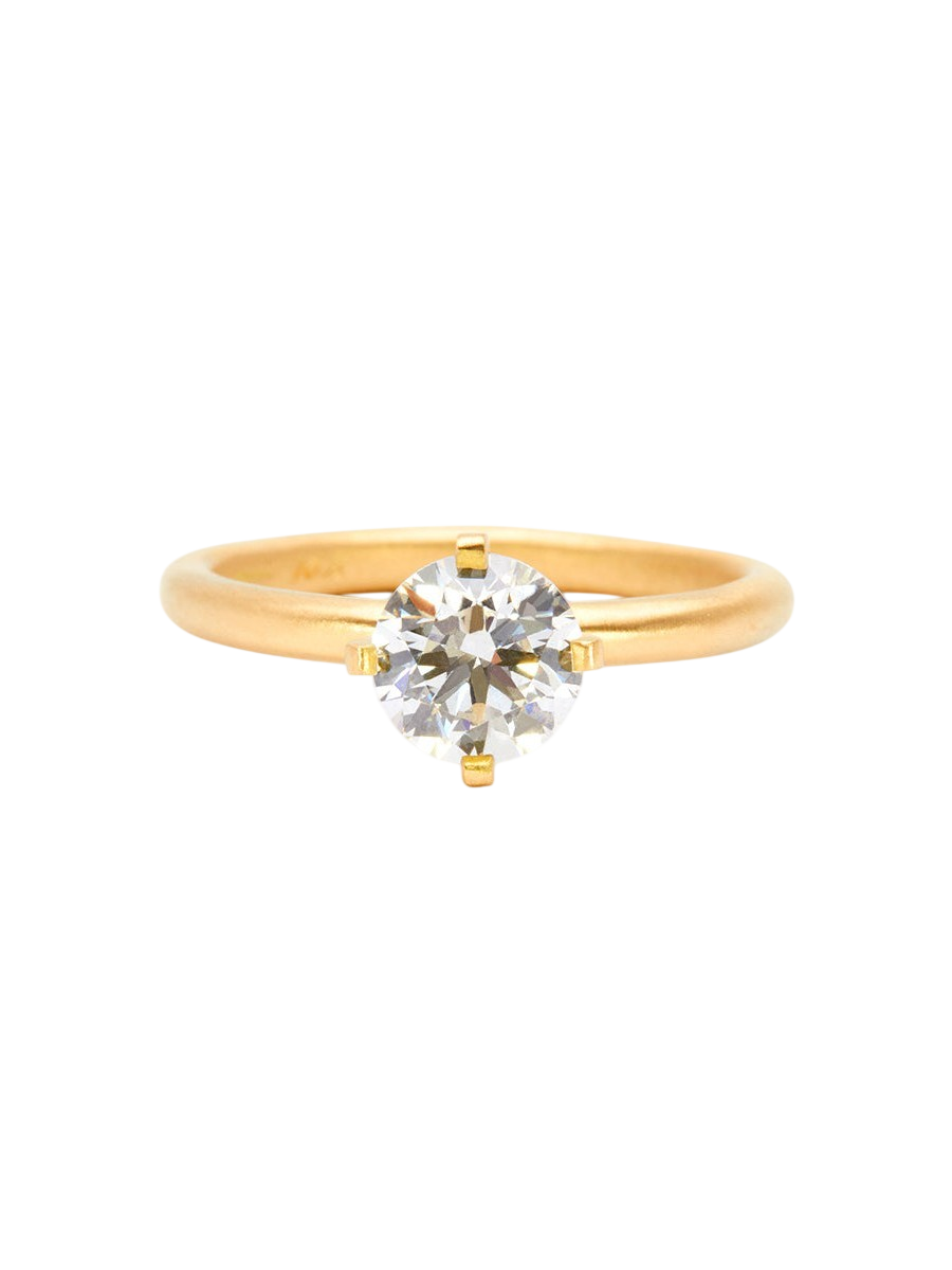 6.3mm White Diamond Noble Ring photo