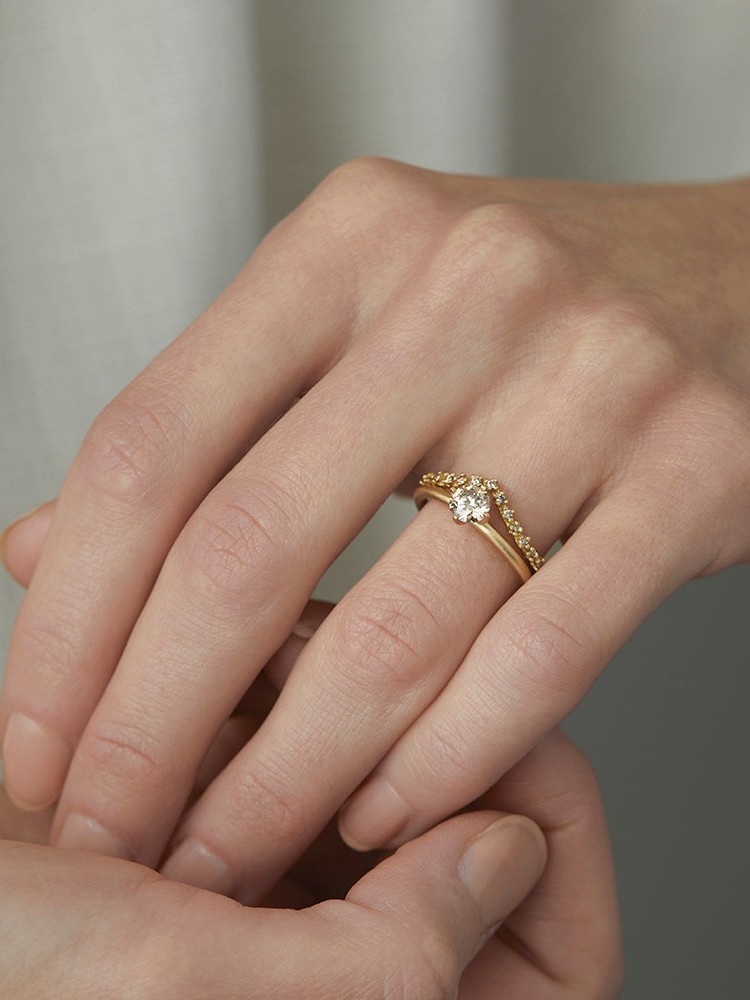 5mm Brown Diamond Noble Ring
