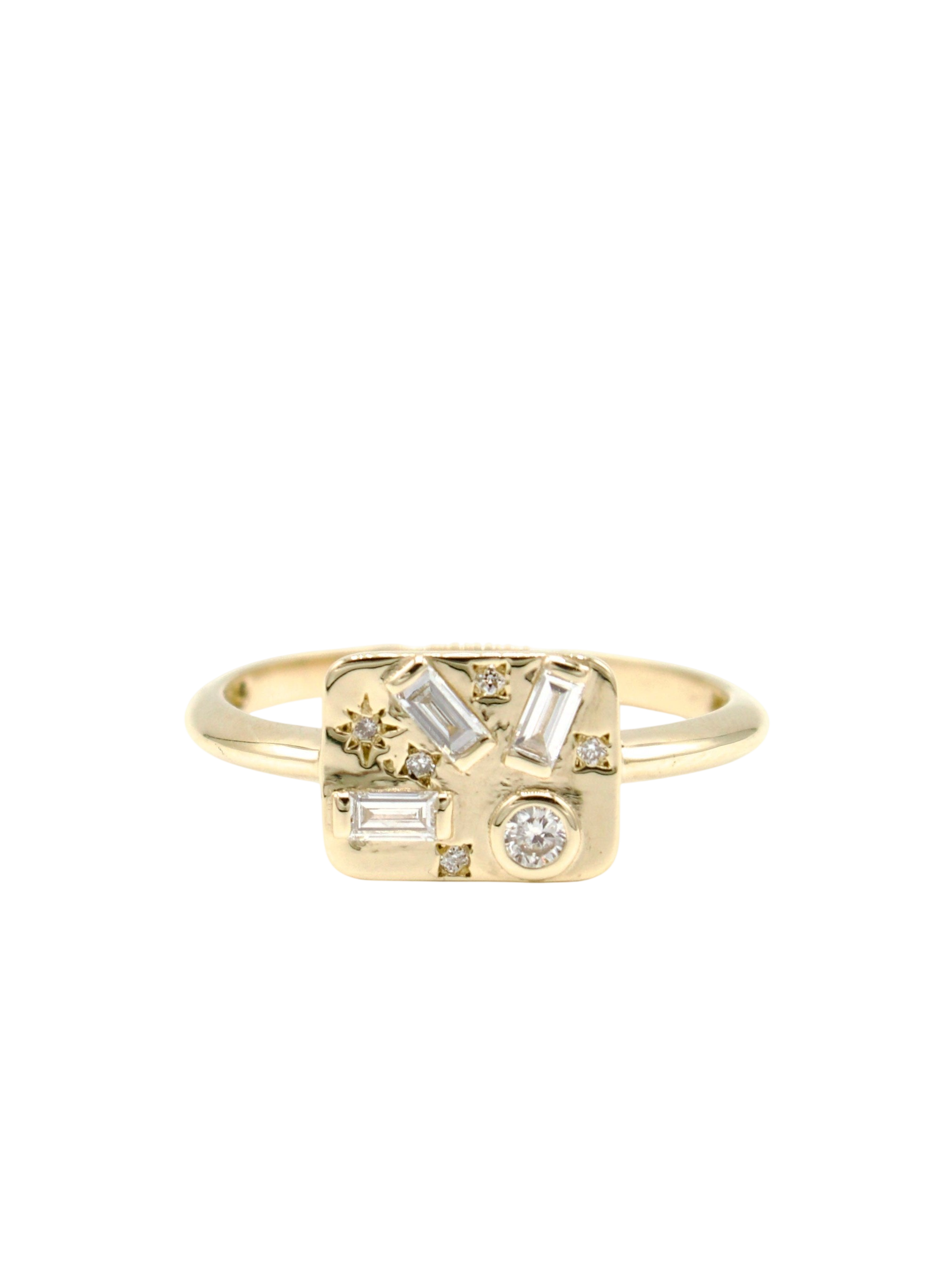 Sunrise Ring in Diamond photo