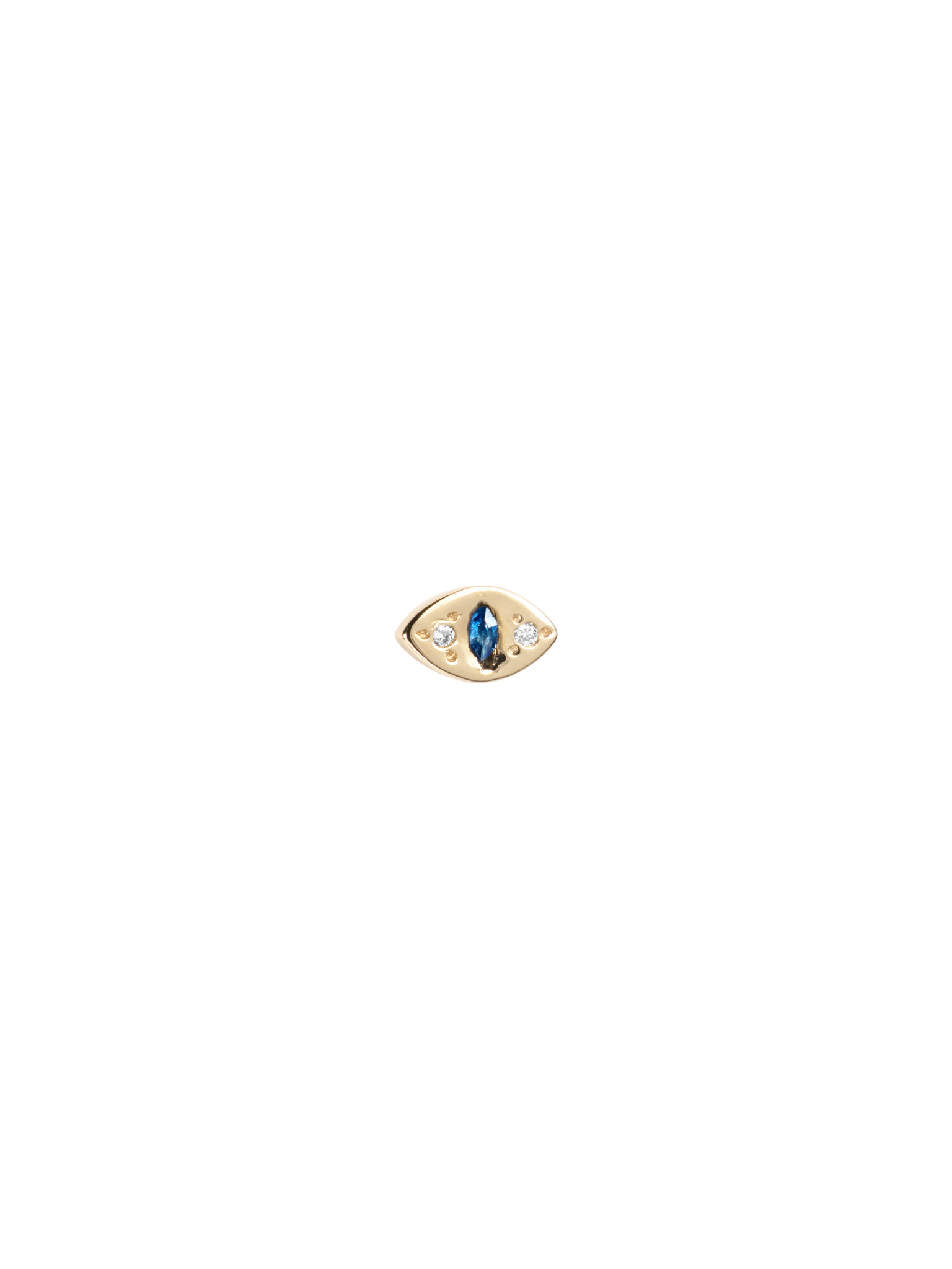 Cat eye blue sapphire stud