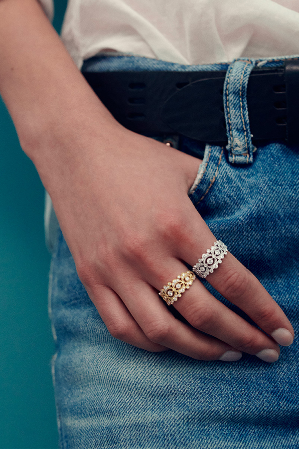 Victoria ring yellow gold