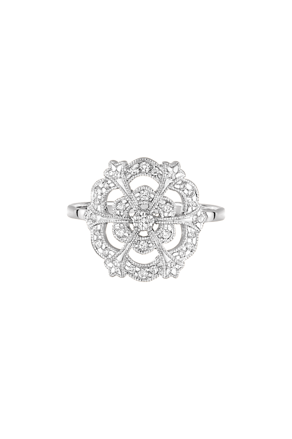 Lace ring white gold
