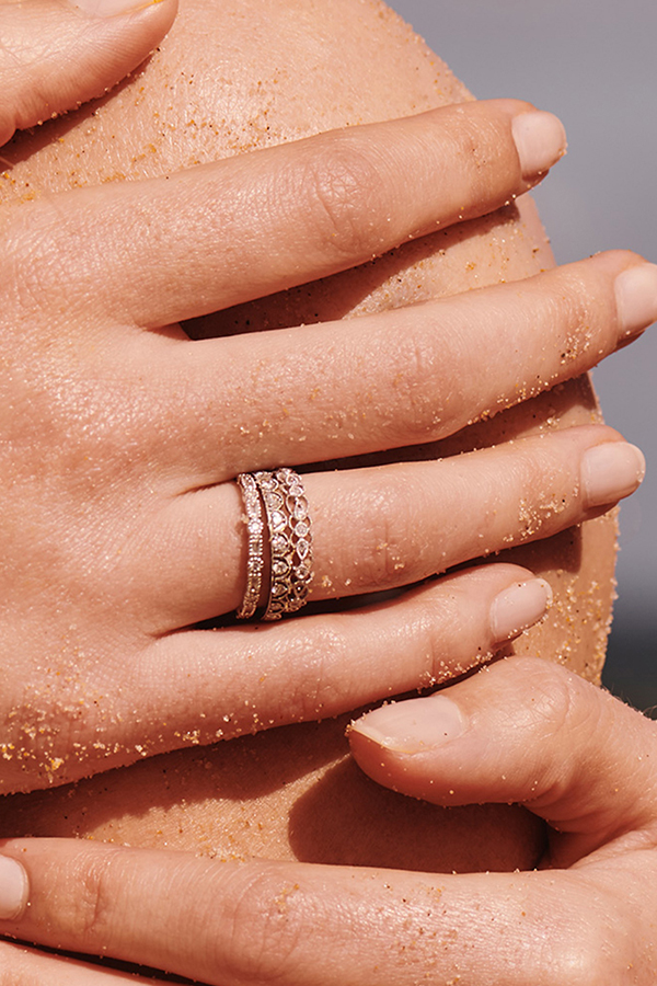 Serenity yellow gold