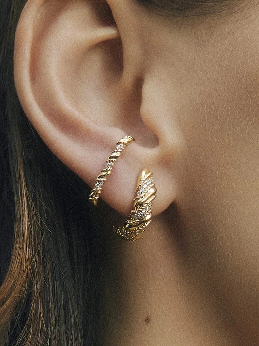 Boucle unique Twist Or et diamants