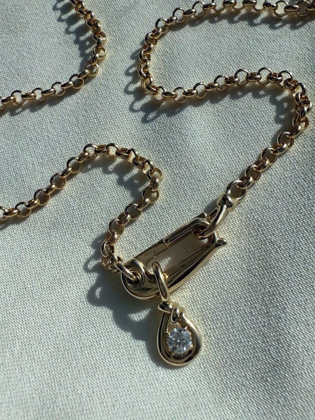 Lock It Rolo Chain